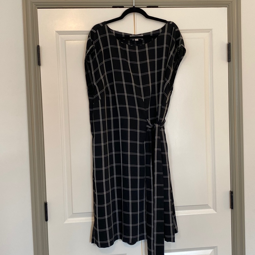 Loft Plus black and White grid dress